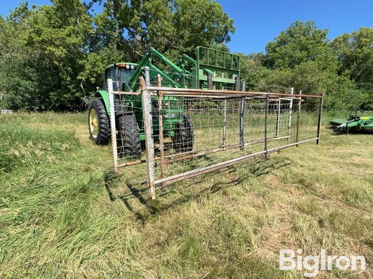 14/16-steel-livestock-gates-image-3