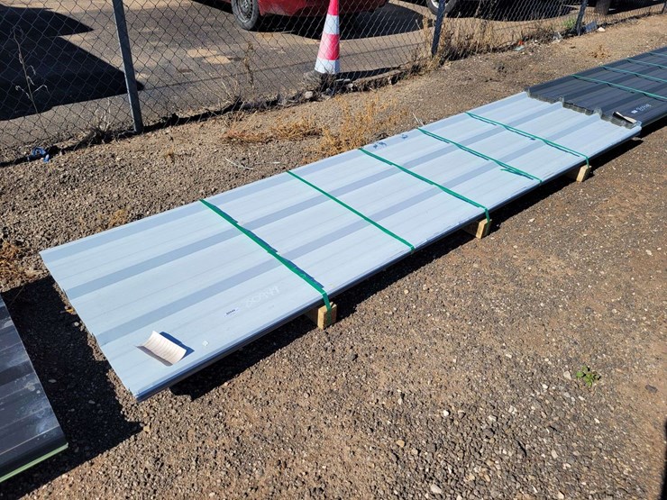 28-gauge-mixed-coated-r-panels-12-ft-long-36-in-coverage-image-2
