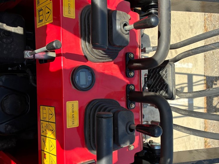 #20238-•-skid-steer-loader-image-6