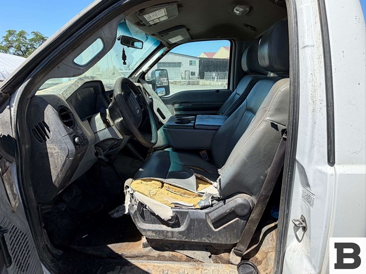 2012-ford-f450-image-23