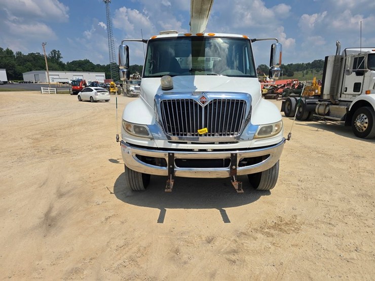 2010-international-durastar-4400-image-11