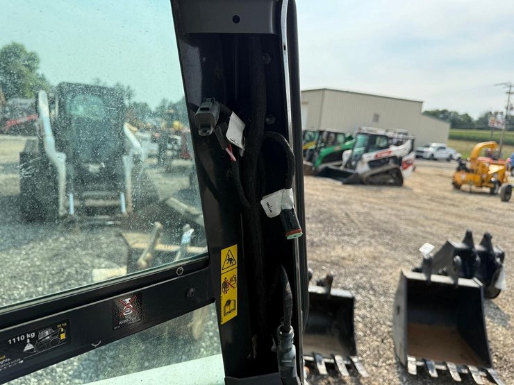2023-bobcat-t66-image-24