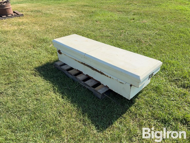 delta-2-sided-pickup-toolbox-image-1