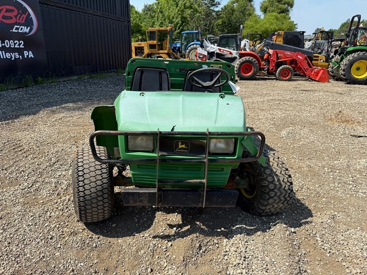 john-deere-gator-image-7