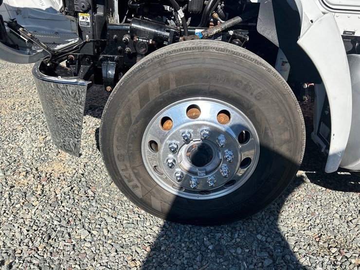 2018-kenworth-t270-image-106