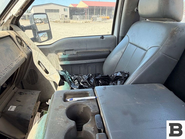 2012-ford-f450-image-25
