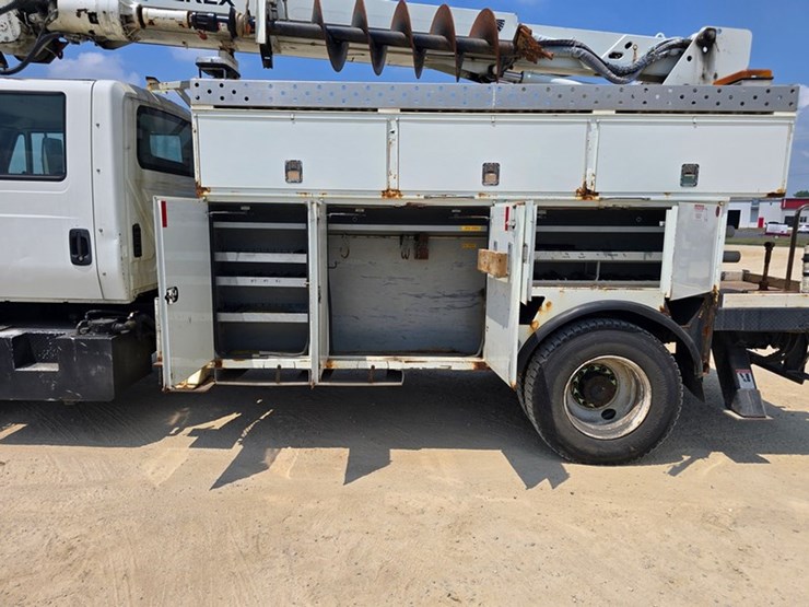 2009-international-durastar-4400-image-22