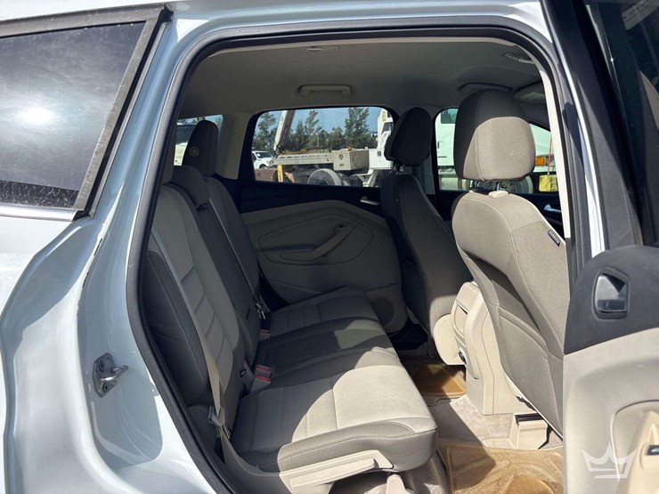 2013-ford-escape-image-21