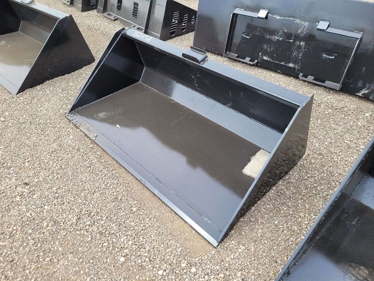 66-in.-bucket-with-single-blade-image-2