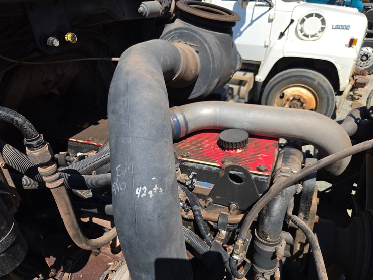 1998-cummins-m11-image-56
