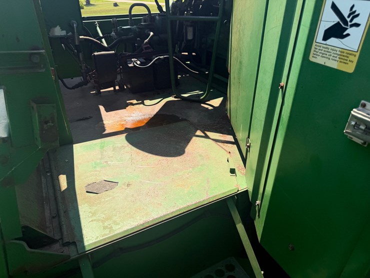 1990-john-deere-9600-image-86