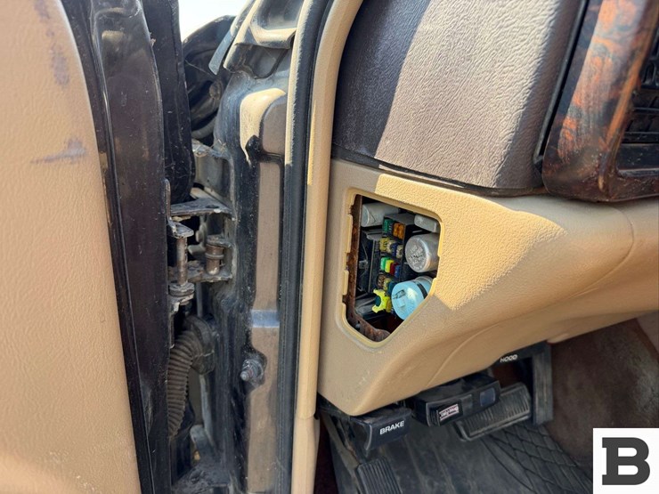 1997-dodge-ram-2500-image-32