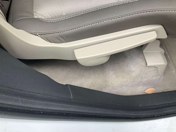 2016-ford-escape-image-21
