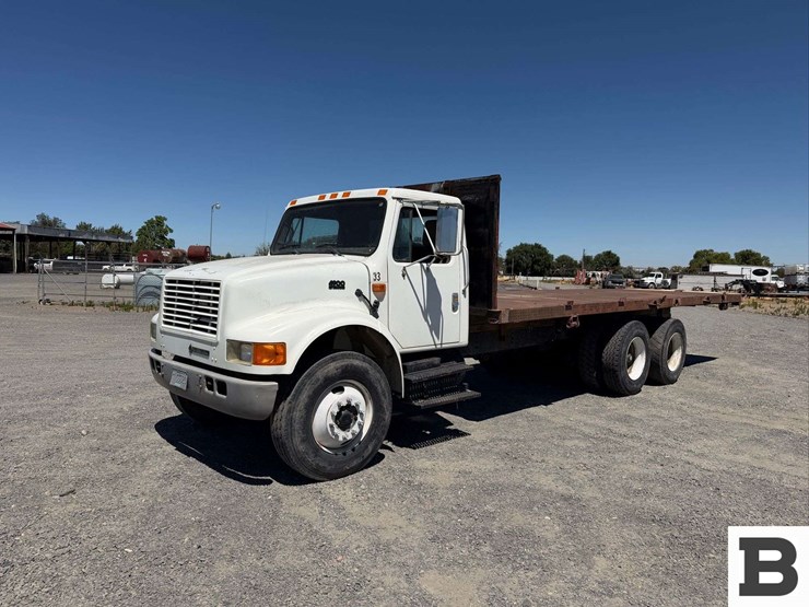 1994-international-4900-image-1