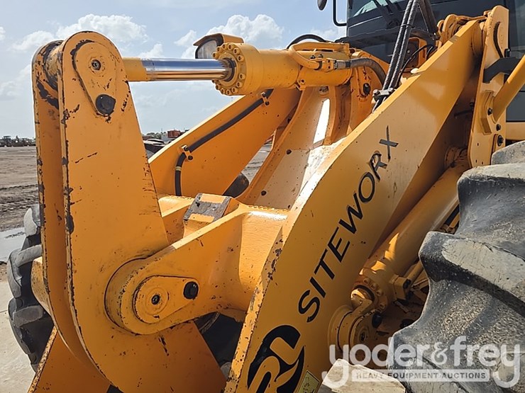 hyundai-hl940-image-23