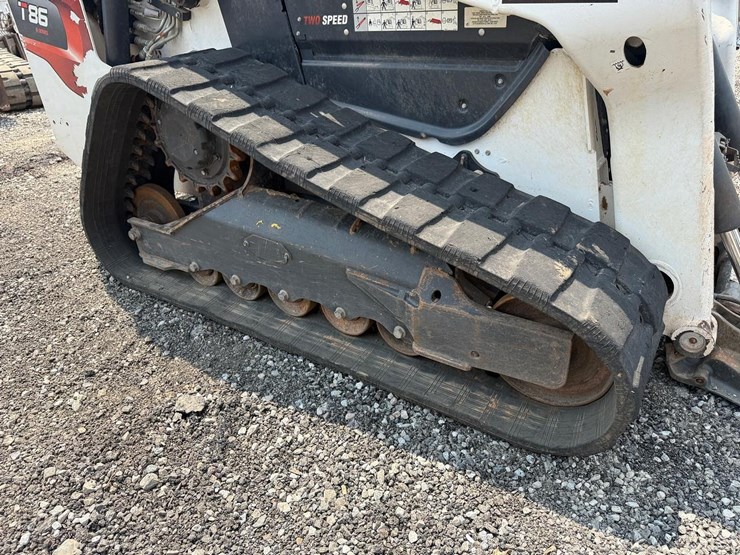 2024-bobcat-t86-image-11