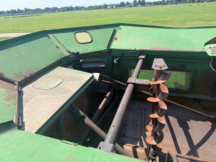 1990-john-deere-9600-image-90