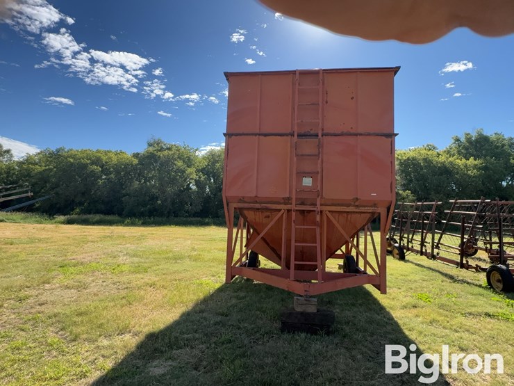 lowry-steel-hopper-bottom-bin-image-2