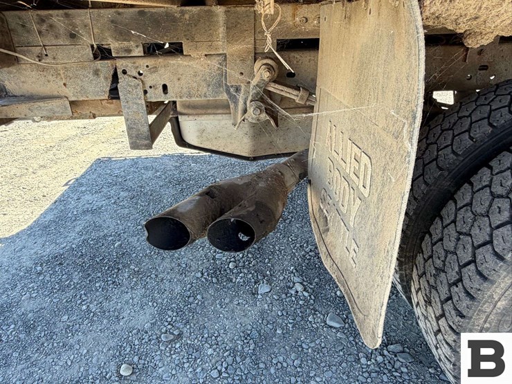 2012-ford-f450-image-16