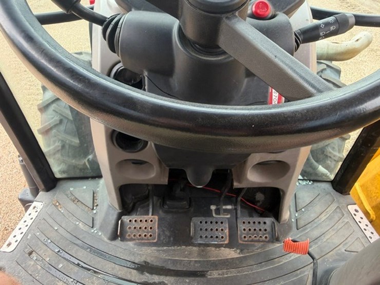 #39100-•-case-75c-tractor-image-70
