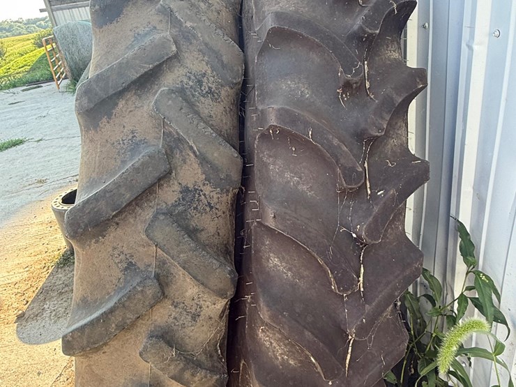 case-ih-magnum-245-image-5
