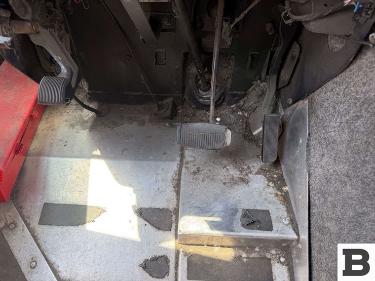 2001-ford-e350-image-22