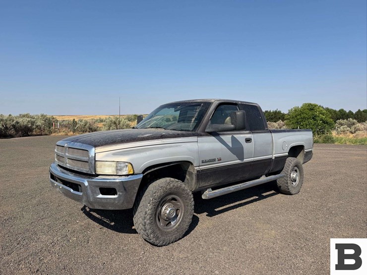 1997-dodge-ram-2500-image-1