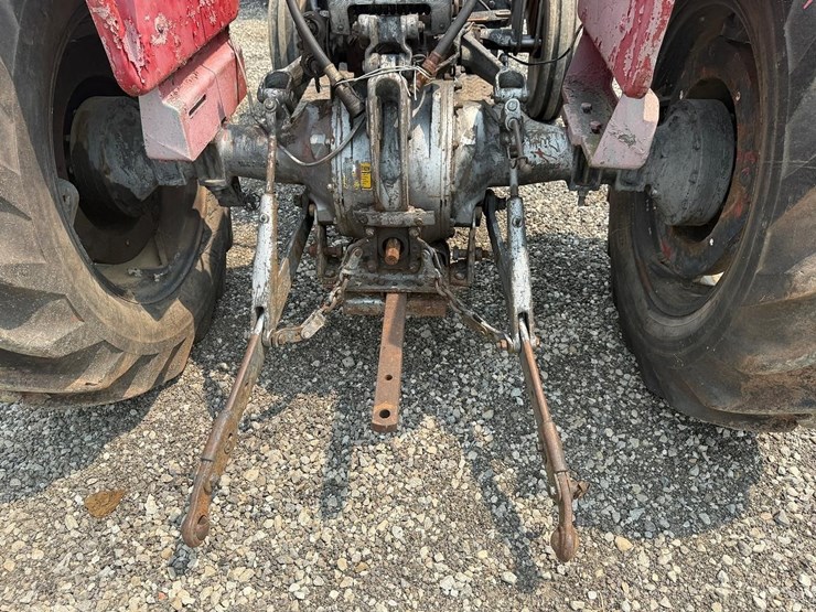 massey-ferguson-165-image-15