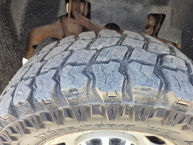 2011-chevrolet-2500-image-55