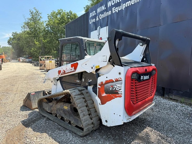 2022-bobcat-t76-image-2