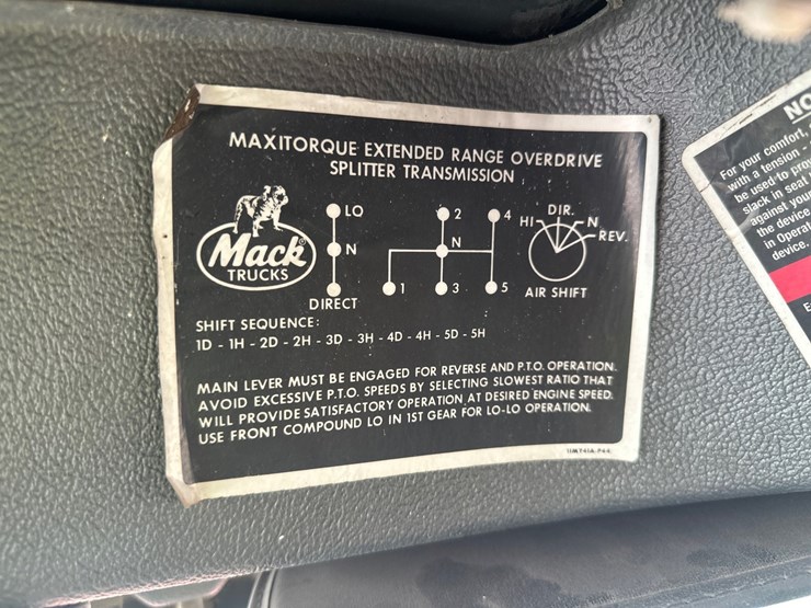 1997-mack-dm688s-image-33