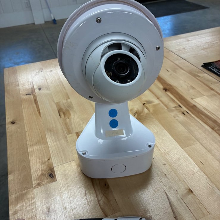 #20250 • Eyecast surveillance cameras