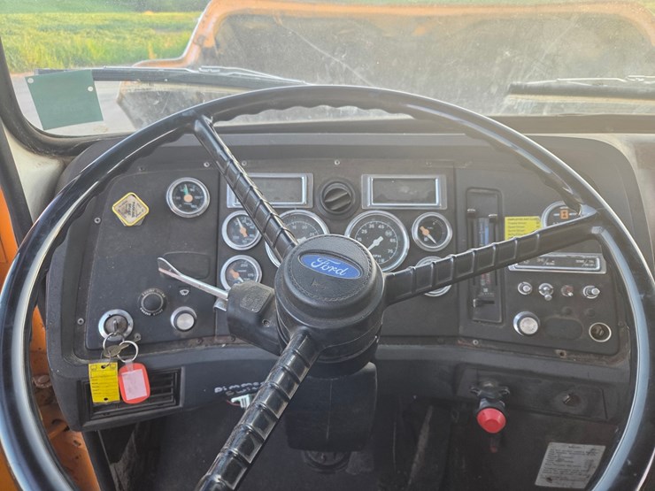 1991-ford-l8000-image-60