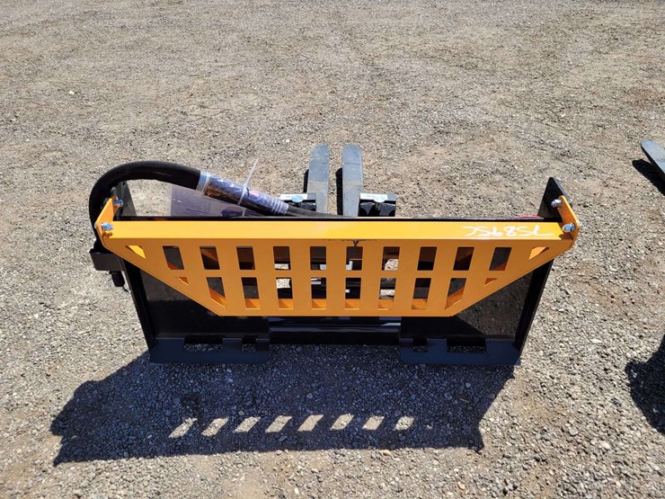 wolverine-pfa-11-3300g-pallet-fork-hydraulic-adjustable-image-4