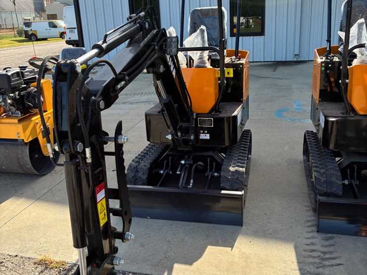 #20242-•-miva-va13-mini-excavator-image-5