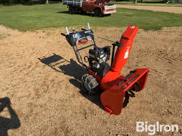 ariens-deluxe-28-snow-blower-image-3