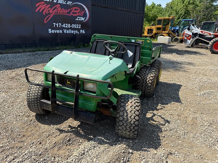 john-deere-gator-image-8