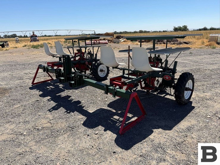holland-1265-transplanter---hermiston,-or-image-27