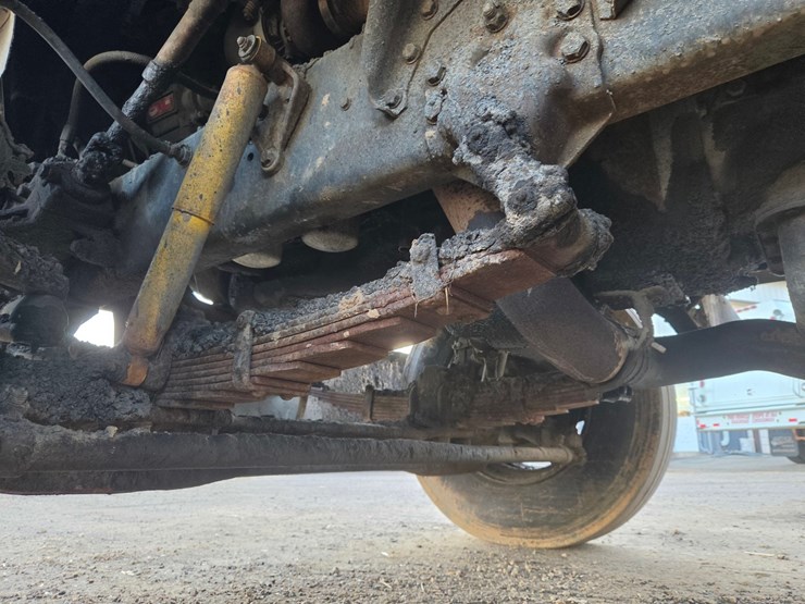 1991-ford-l8000-image-44