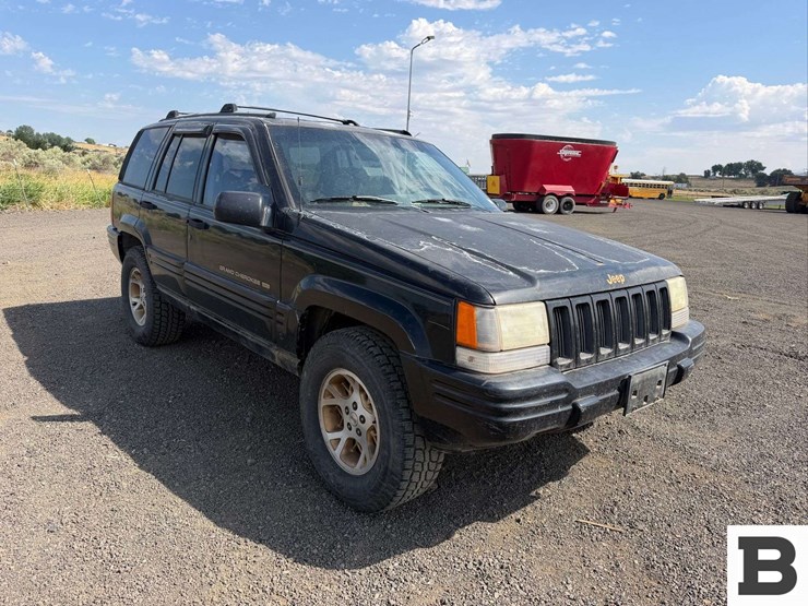 1997-jeep-grand-cherokee-image-9