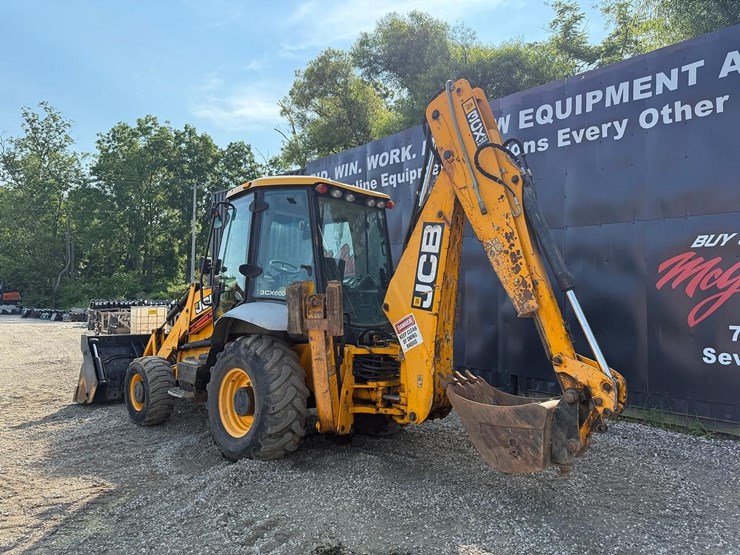 jcb-3cx14-image-2