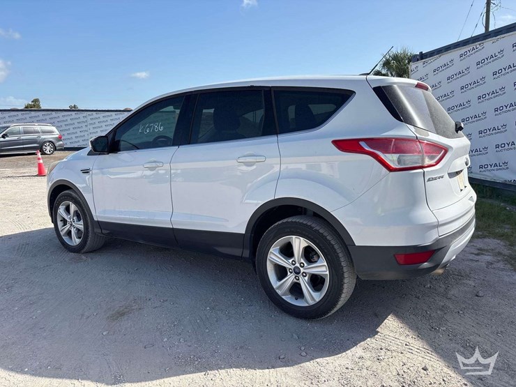 2013-ford-escape-image-4