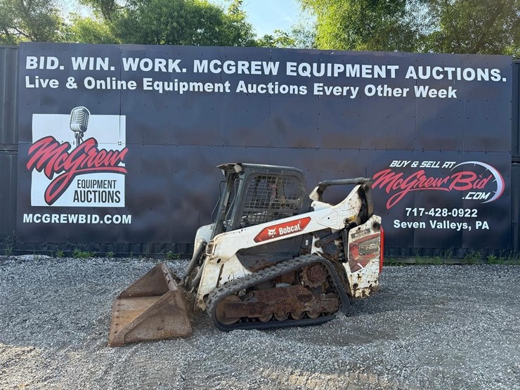 2023-bobcat-t64-image-1
