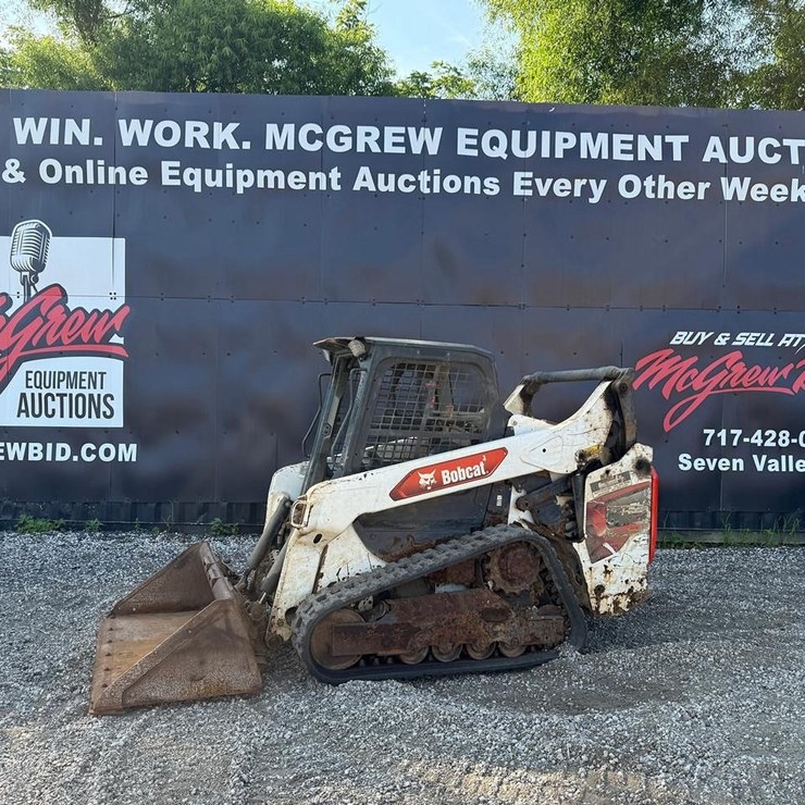 2023 BOBCAT T64