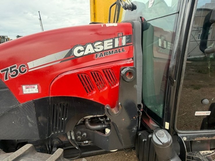 #39100-•-case-75c-tractor-image-15