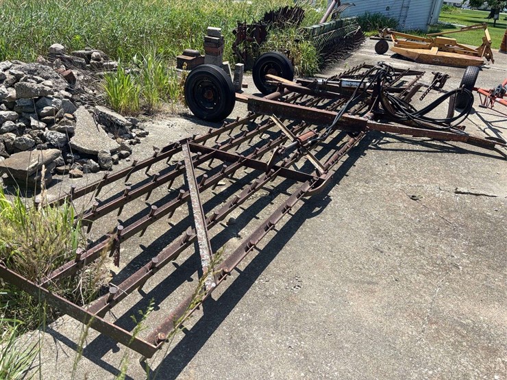 30'-hydraulic-spike-tooth-pull-type-harrow-image-1