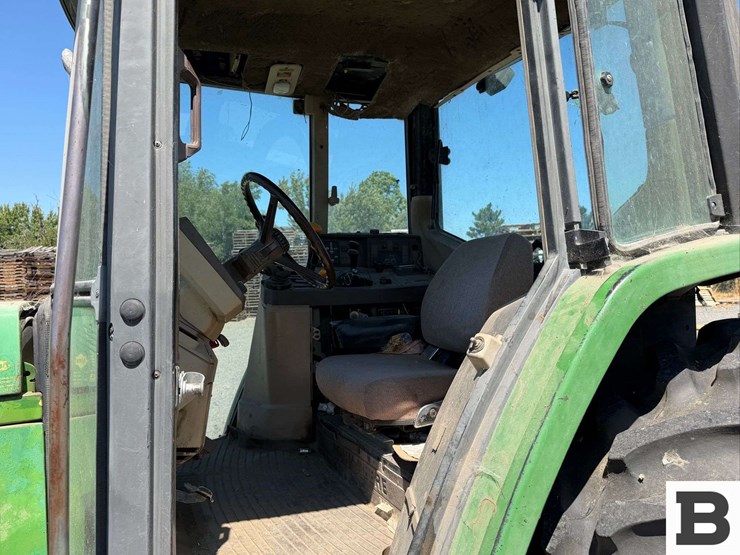 john-deere-6210-image-22