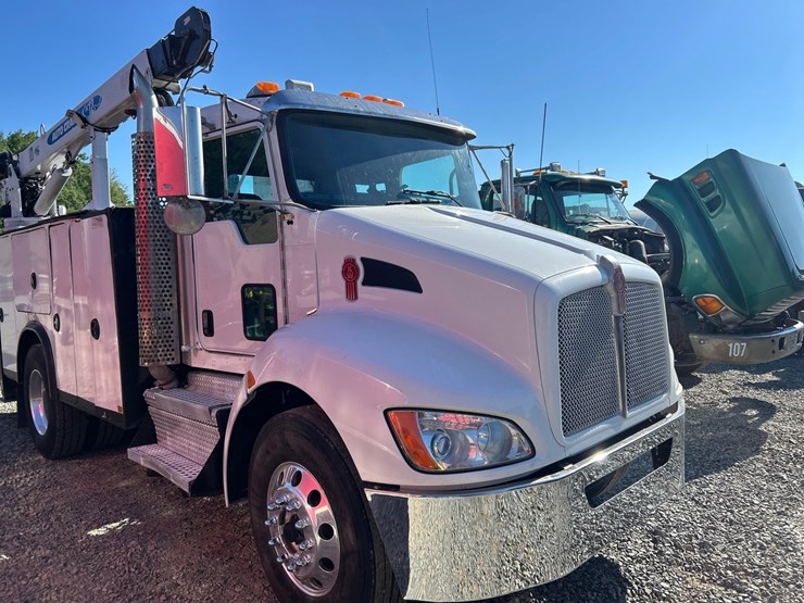 2018-kenworth-t270-image-10