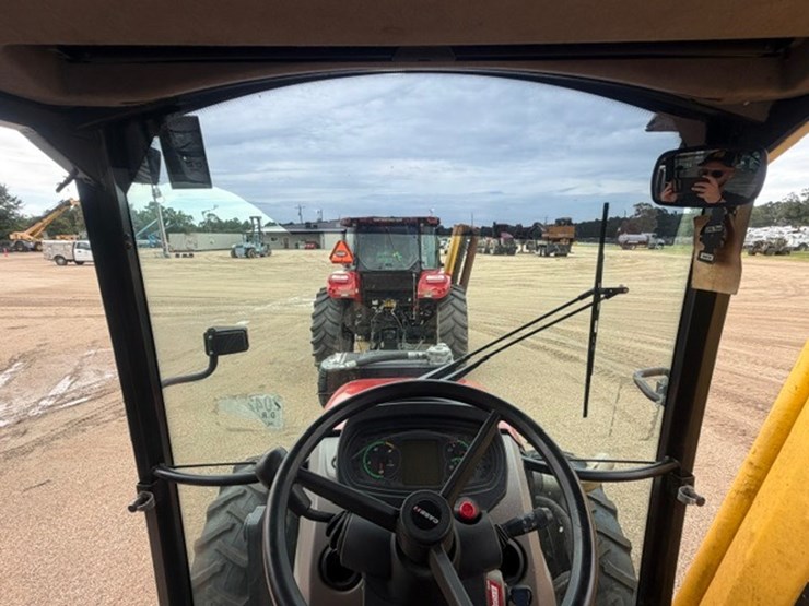 #39100-•-case-75c-tractor-image-74