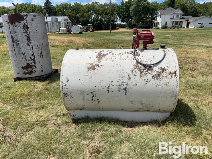 500-gal-steel-fuel-tank-w/110-volt-pump-image-4